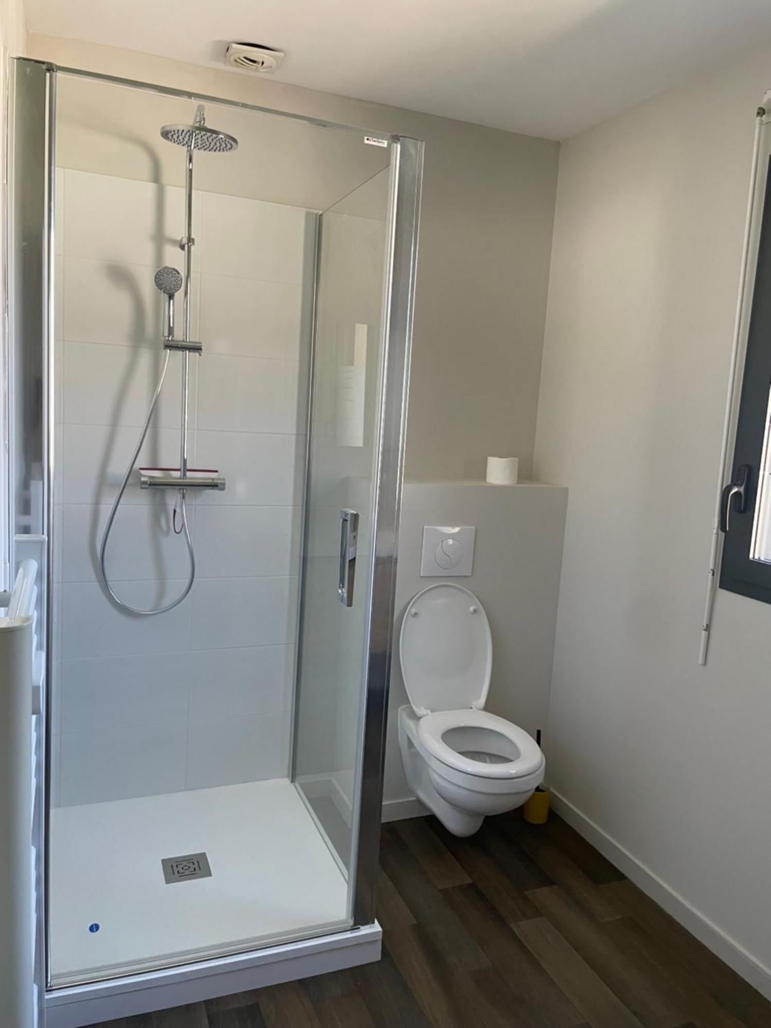 Ducey Appart'Hotel - Les Rivieres Екстер'єр фото